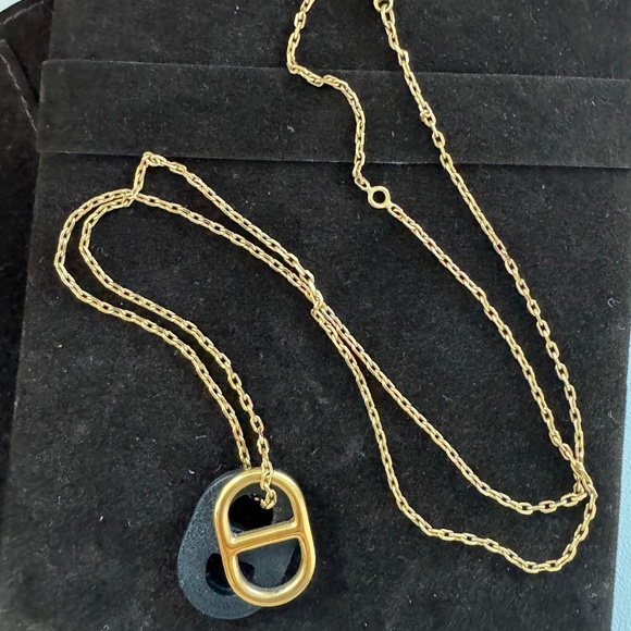 Hermès O'Maillon Pendant Necklace Black (Noir) & Gold with Box - Picture 4 of 8